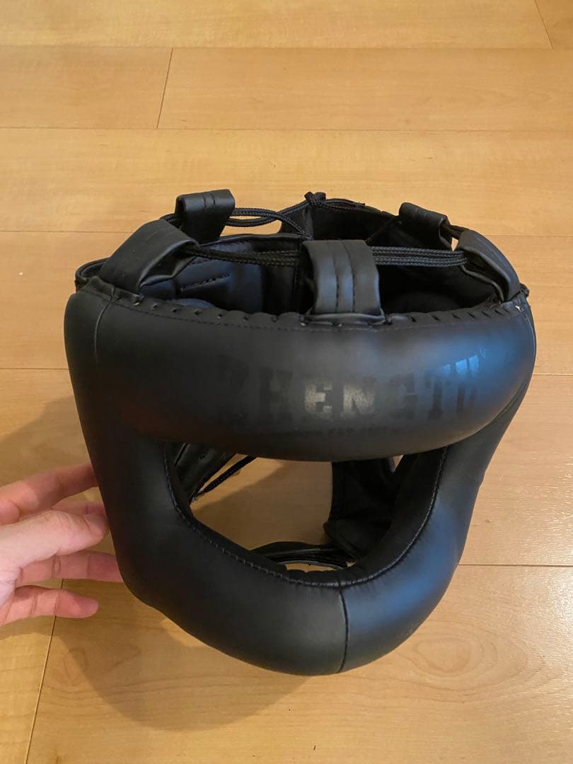 ボクシンググローブやヘッドギアなと色々セット
