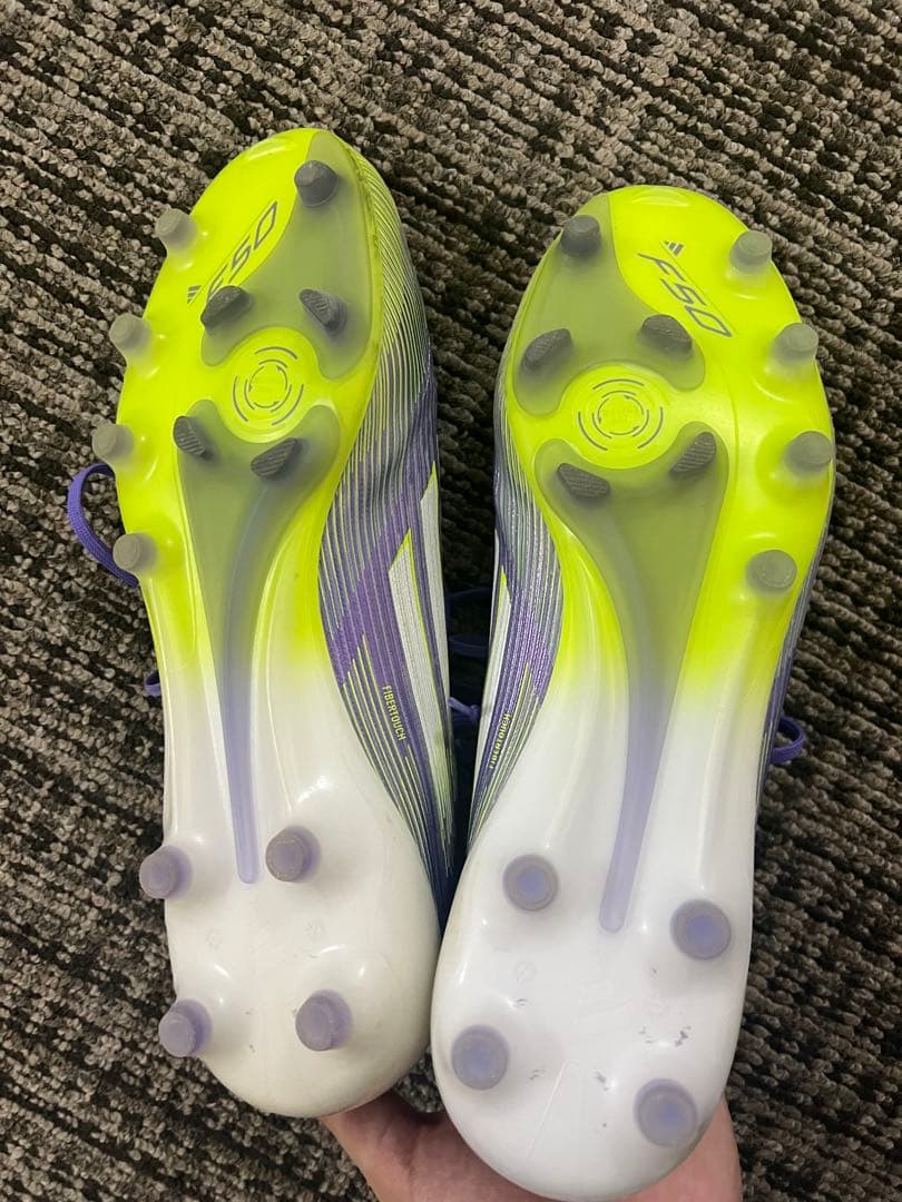 adidas F50 サッカーシューズ 紫/黄緑 収納袋付き