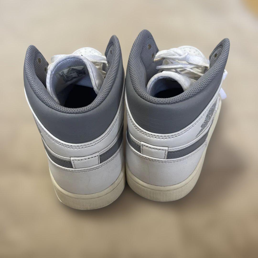 美品NIKE AIR JORDAN 1 MID 28cm ホワイトグレー 使用少