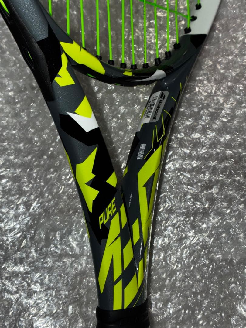 ピュアアエロ2022 PURE AERO バボラ BabolaT グリップ1