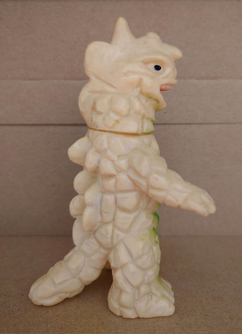 【当時物】【希少】【ブルマァク】ゴルパゴス☆帰ってきたウルトラマン怪獣☆美品