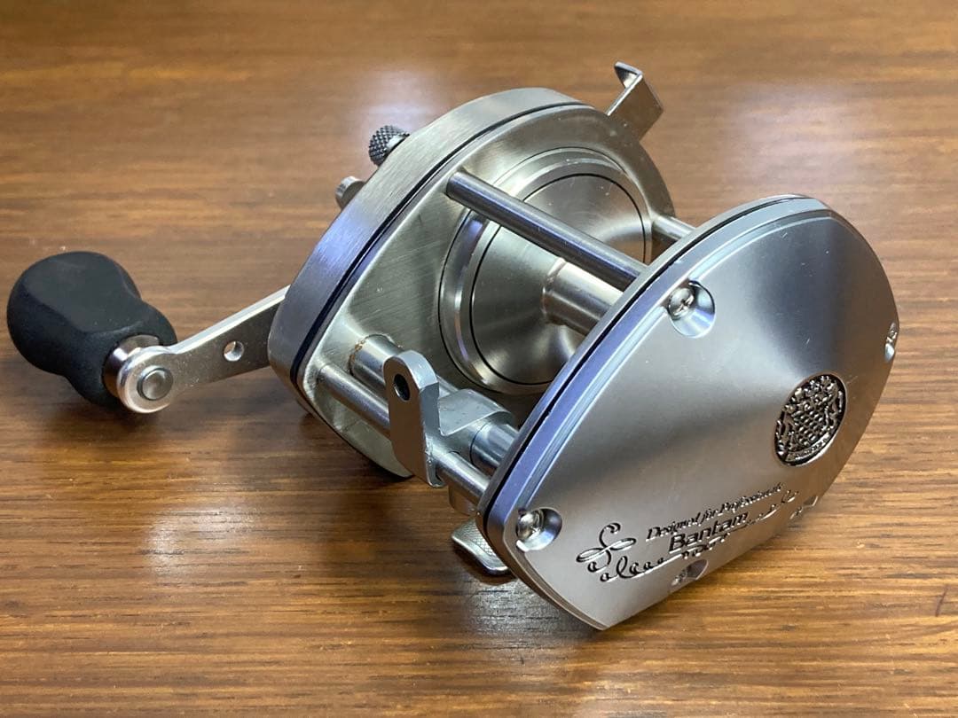 リール SHIMANO Bantam 500