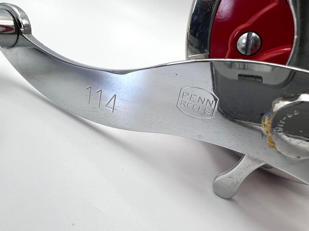 PENN 114H ペン セネター6/0ハイスピー 赤色 両軸リール