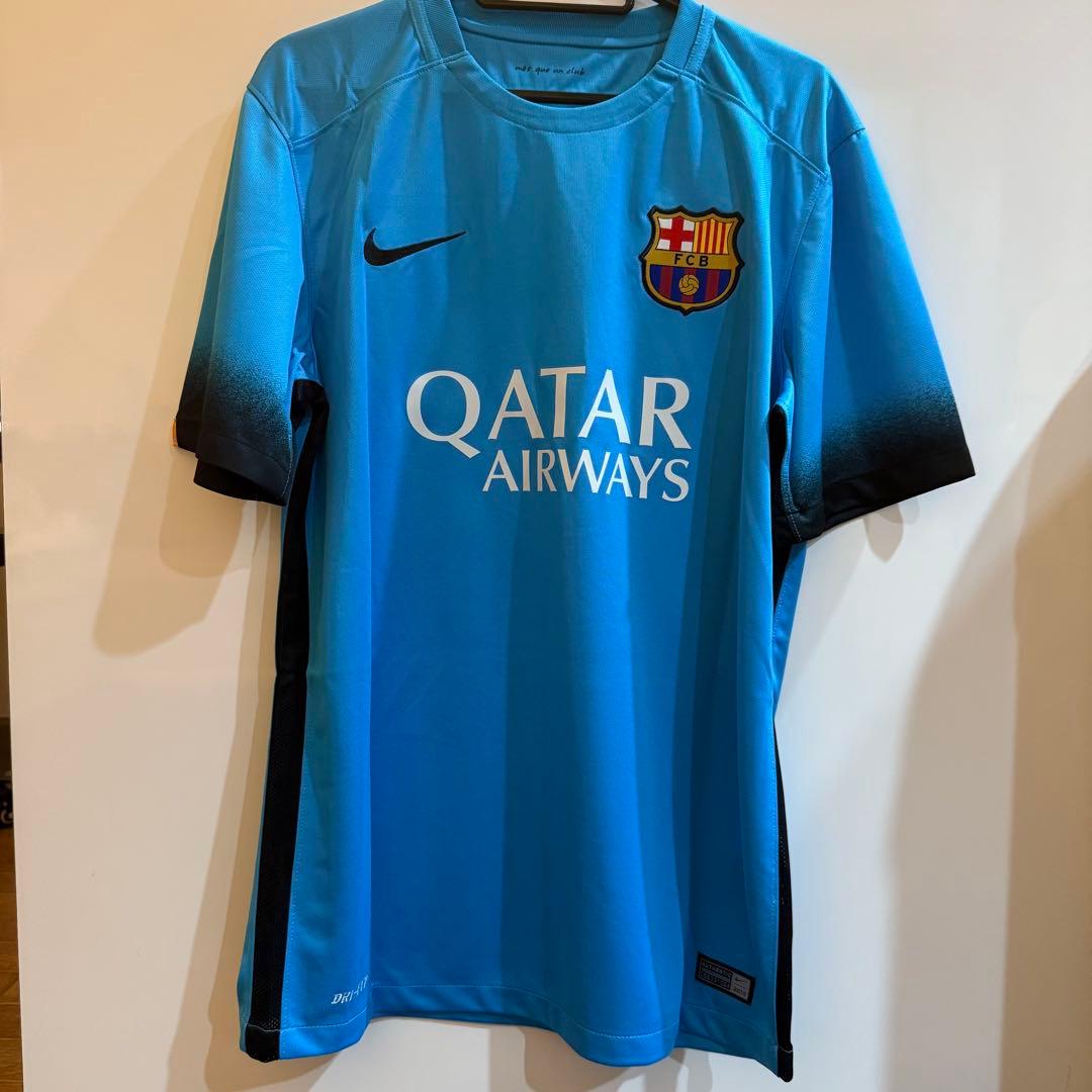 【新品タグ付き】FCバルセロナ メッシ #10 サードユニフォーム2015