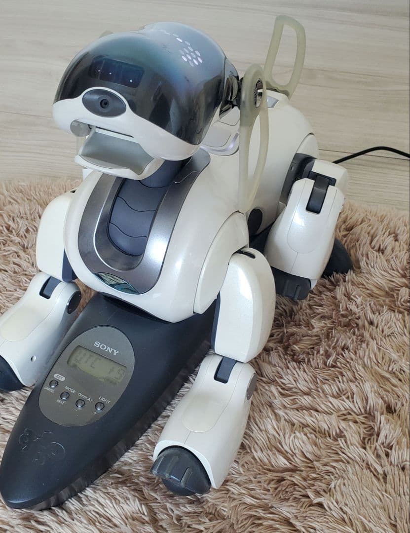 aibo ERS-7 通電・反応確認済み　ジャンク扱い