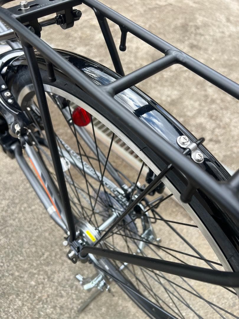 ブリヂストン　スポーツ電動アシスト自転車 　新品同様