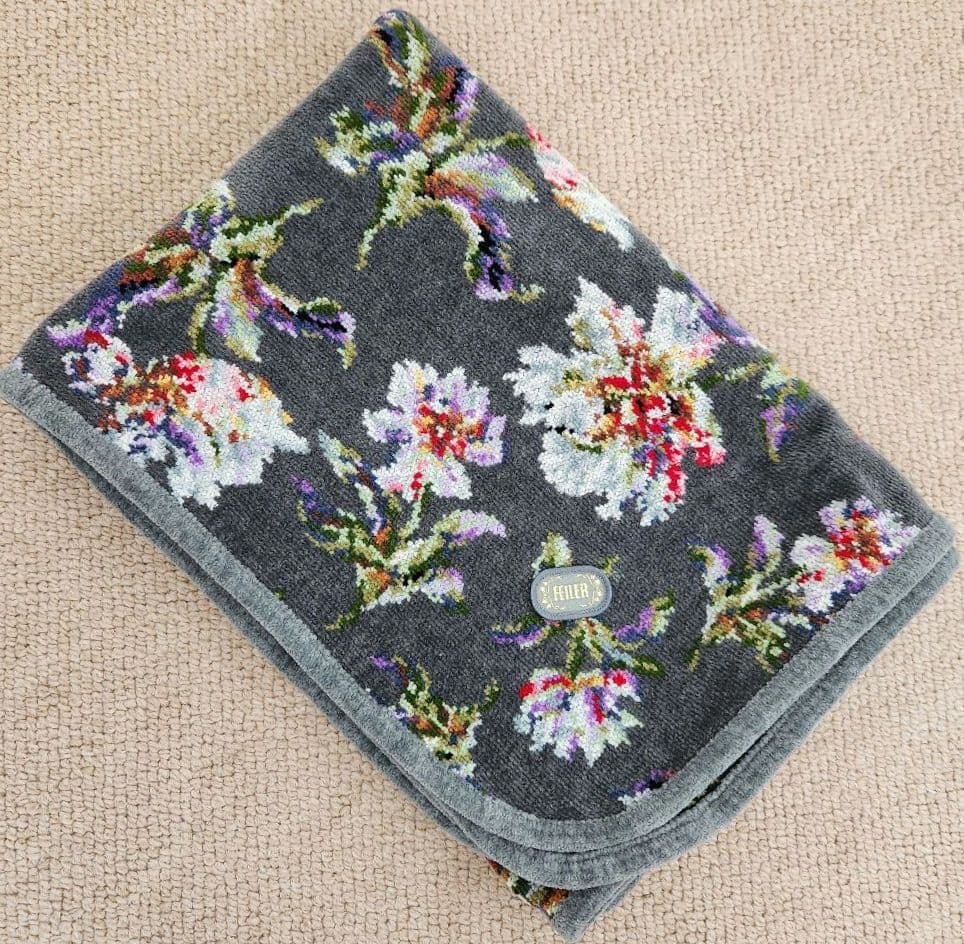 FEILER フェイラー 膝掛け ブランケット 花柄 シェニール織 グレー 上品