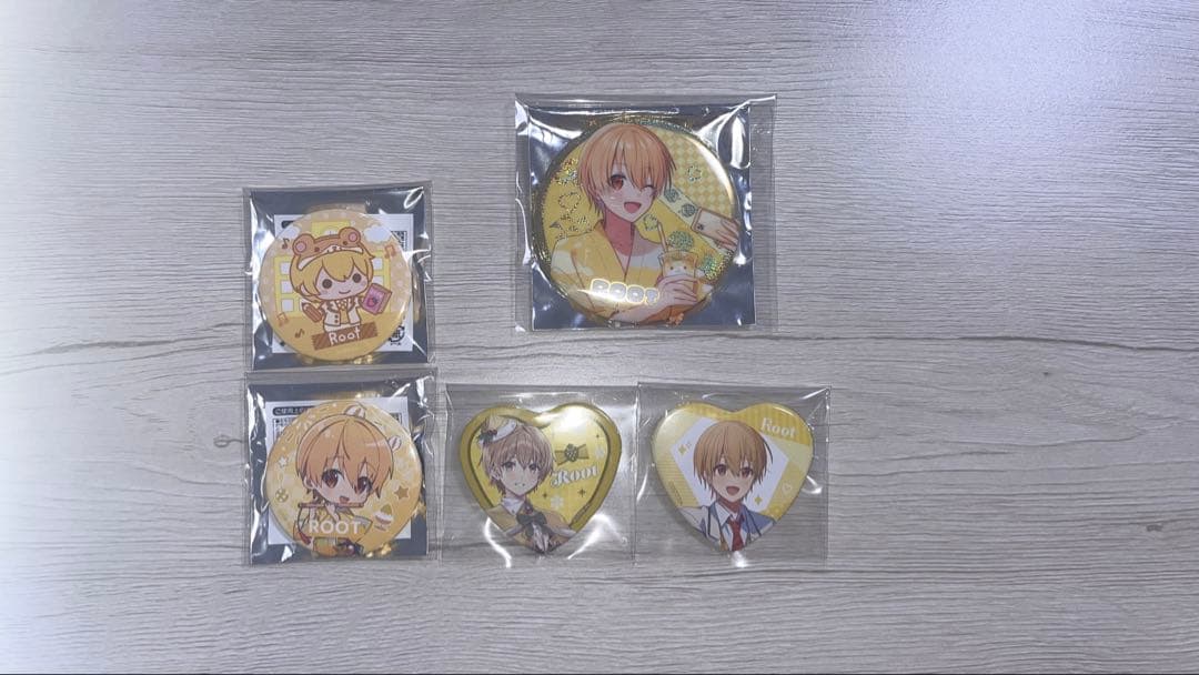 すとぷり　缶バッジまとめ売り　莉犬　さとみ　ジェル　るぅと　ななもり