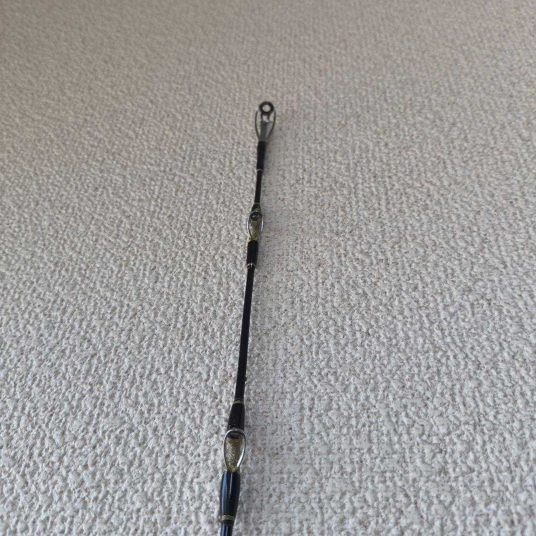 ゴクエボリュウション218-100 船竿 黒