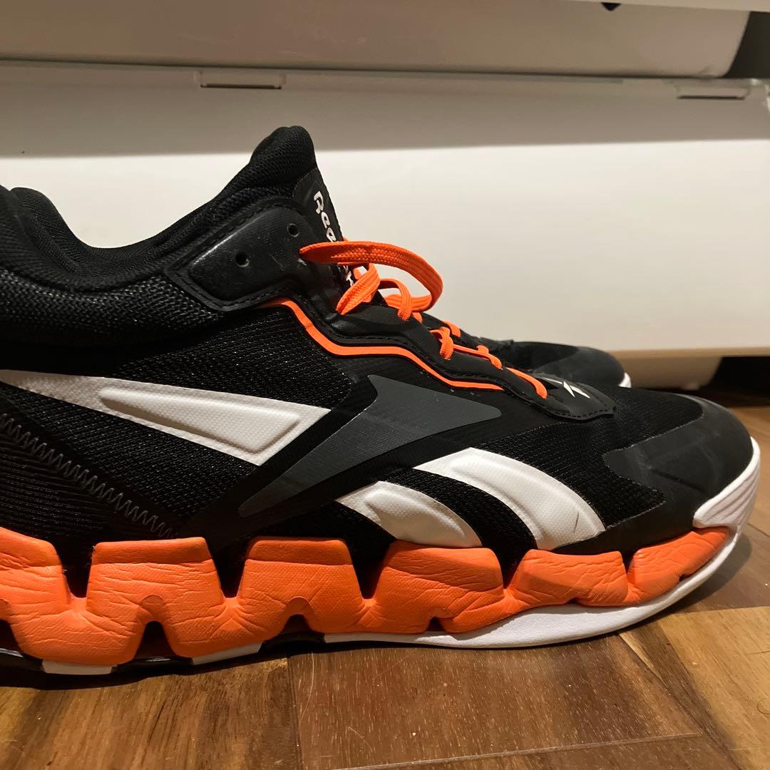 シューズ(男性用) Reebok ZIG BUCKETS