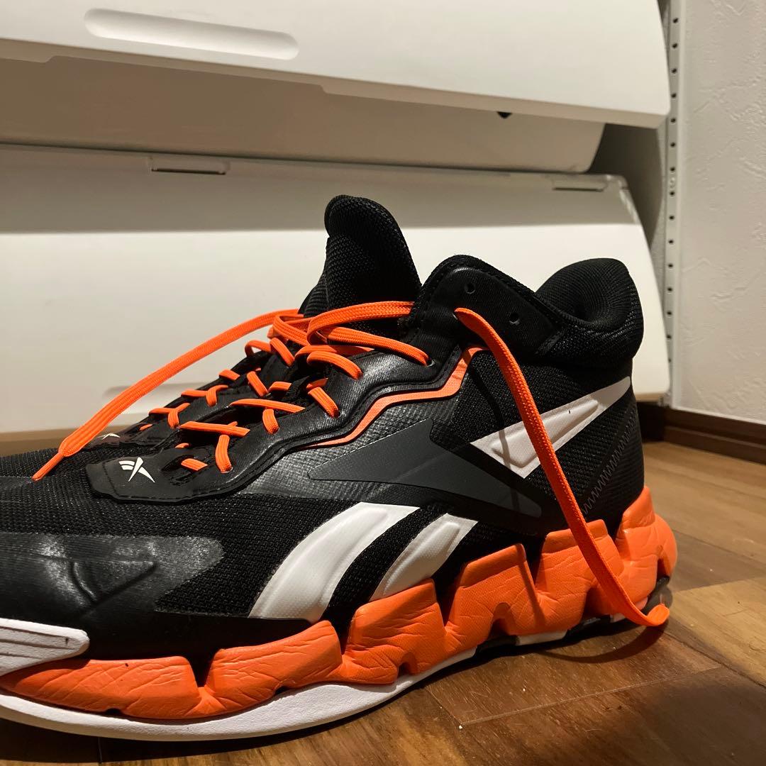 シューズ(男性用) Reebok ZIG BUCKETS