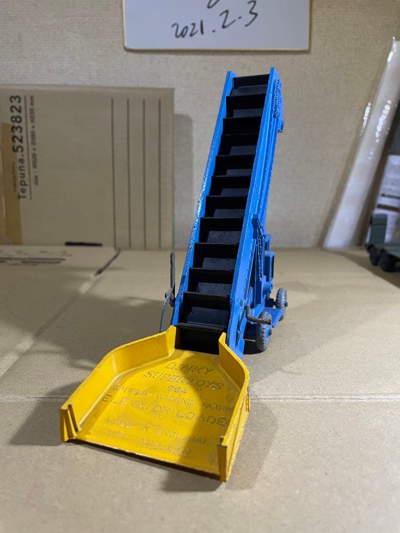 ディンキー　スーパートイズ　964 660 エレベーターローダー　トランスポート