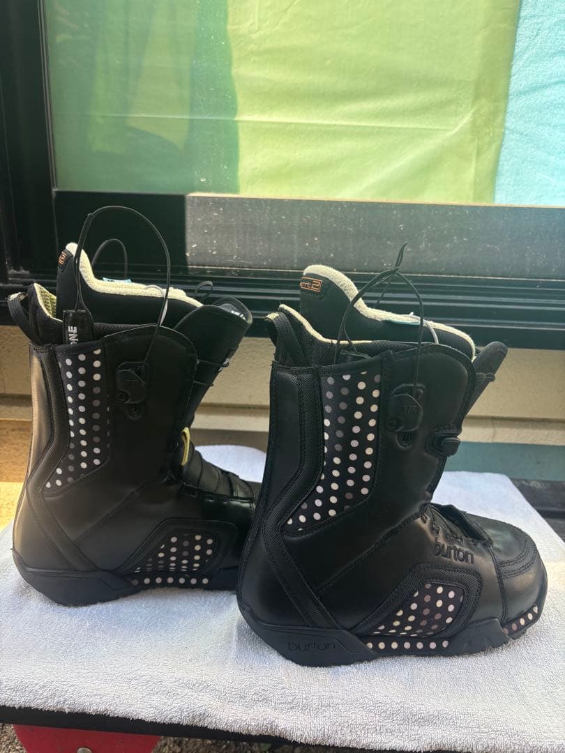 Burton スノーボードブーツ　23.5