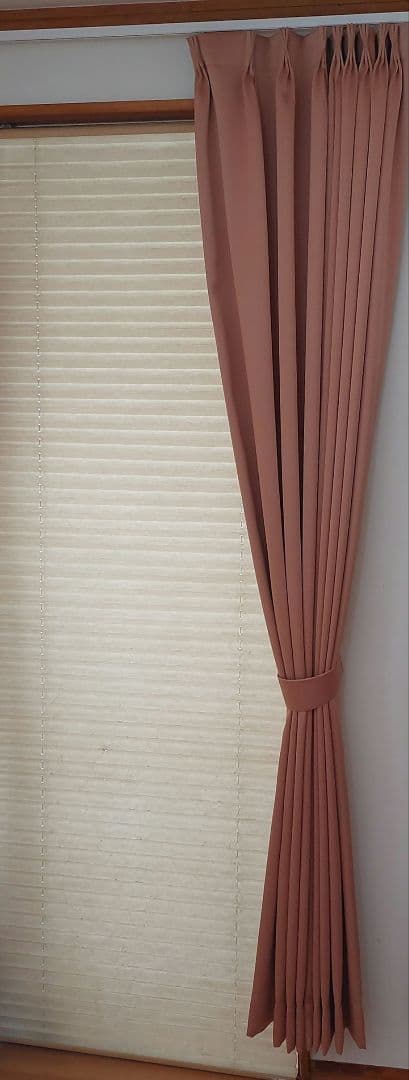 遮光カーテン 幅93cm×丈218cm 2枚 タッセル付 新品 リリカラカーテン