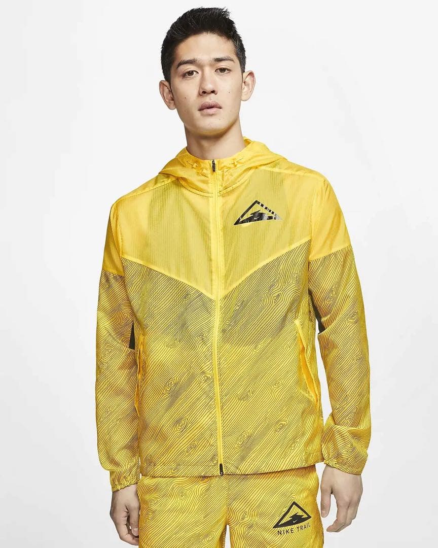 Nike ナイキ　トレイルランニング用ジャケット「ウィンドランナー」