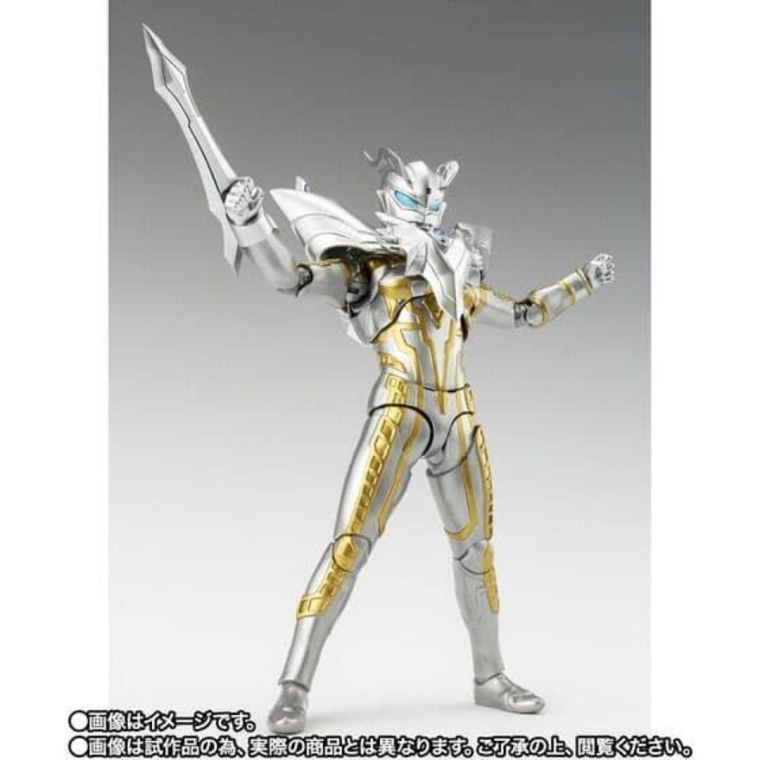桜島Ver栄光の昭和ライダー　ウルティメイトシャイニングウルトラマンゼロ セット