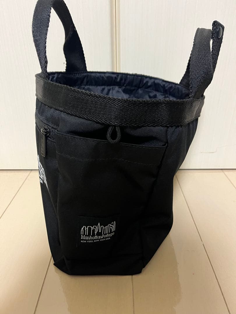 Manhattan CLUBHAUS カートバック