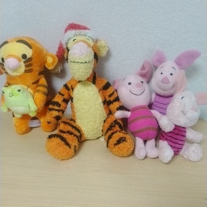 ディズニー　くまのプーさん ぬいぐるみまとめ売り　26点