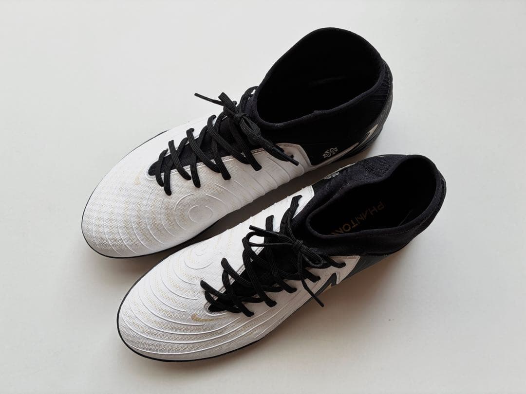 【美品】NIKE ナイキ トレーニングシューズ ファントム ルナ フットサル