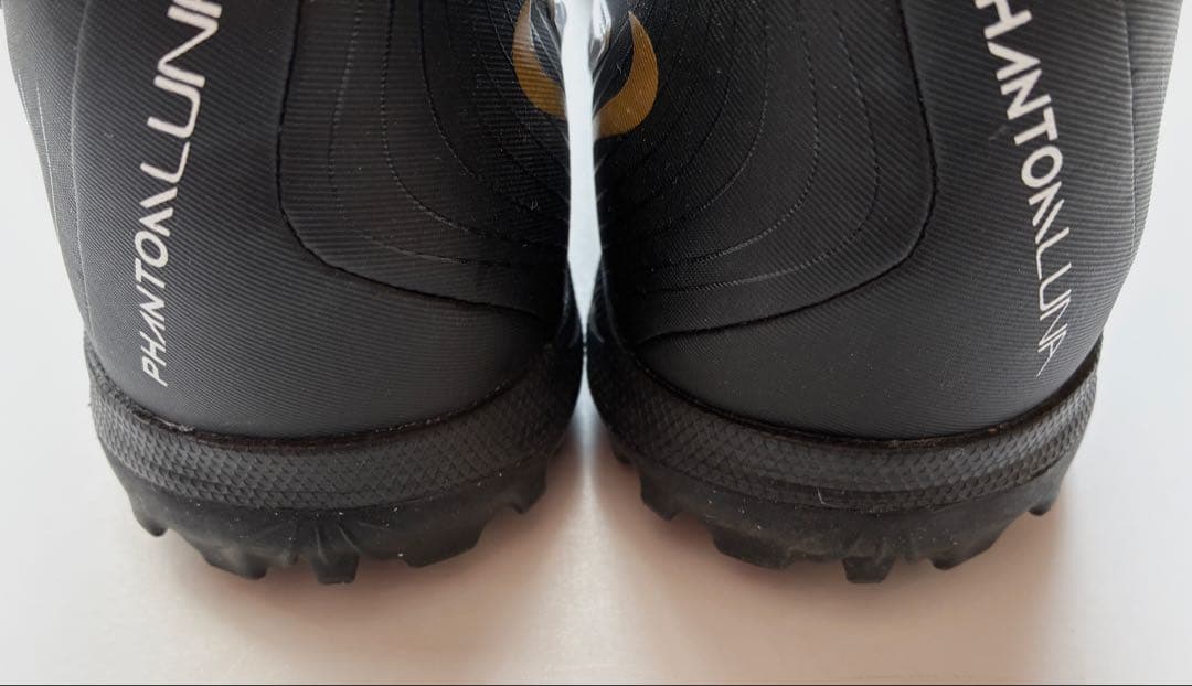 【美品】NIKE ナイキ トレーニングシューズ ファントム ルナ フットサル