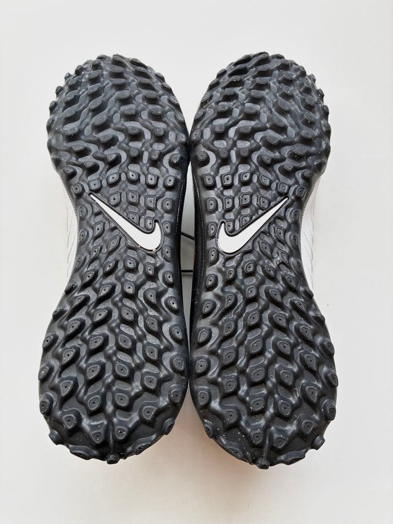 【美品】NIKE ナイキ トレーニングシューズ ファントム ルナ フットサル