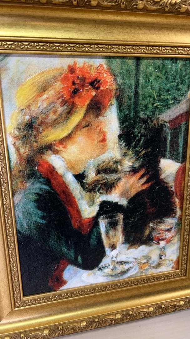 「子犬を抱く少女」ルノワール　額縁つき立体複製名画