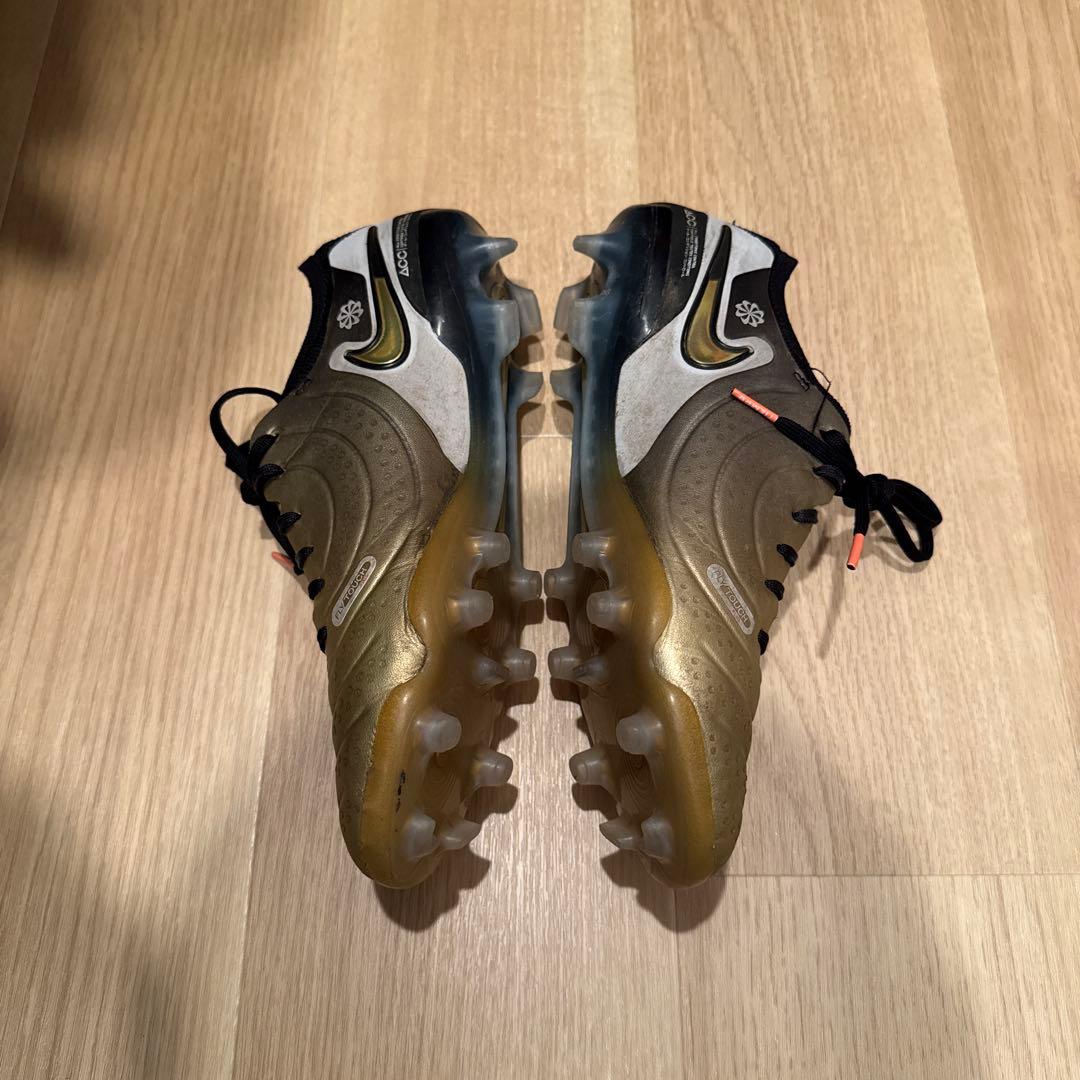 最終値下げ　NIKEティエンポレジェンド10ELITE FH FG SE