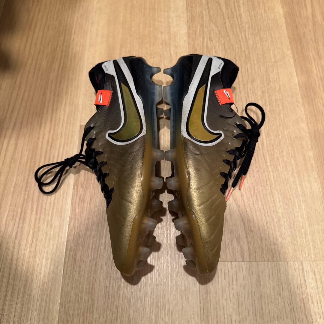 最終値下げ　NIKEティエンポレジェンド10ELITE FH FG SE