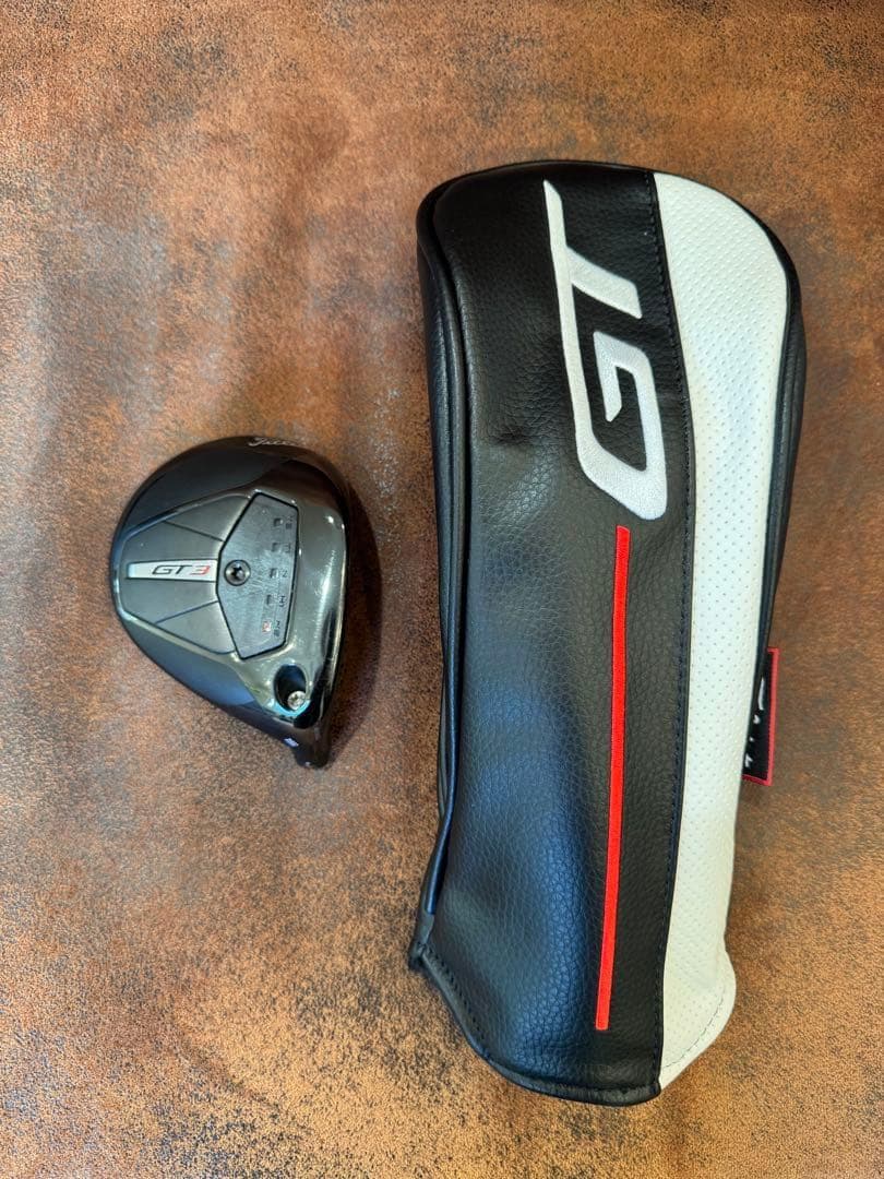 値下げ！送料無料！タイトリストGT3 3W ヘッド、ヘッドカバー、スリーブ