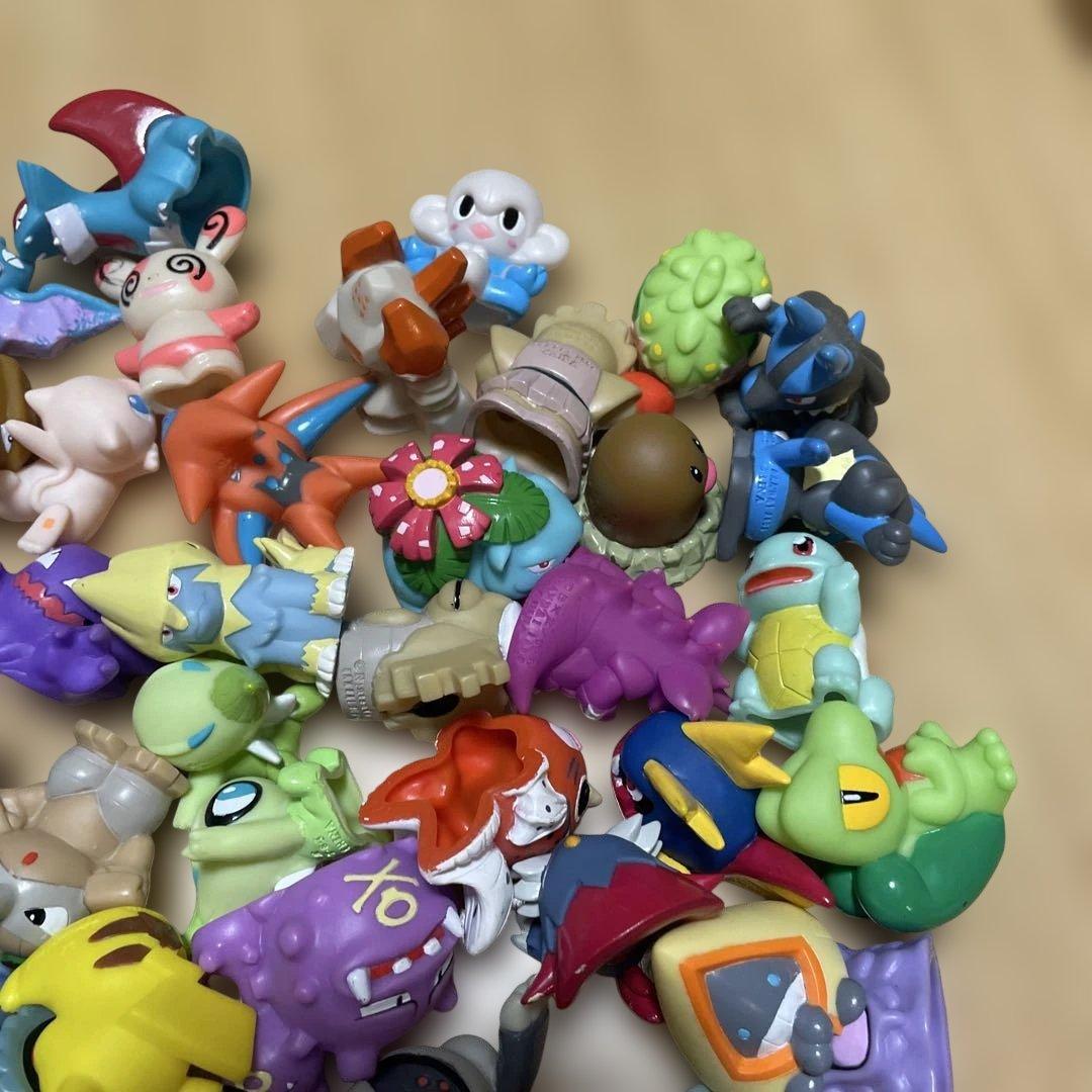 ポケモン指人形、フィギュアなど約100体セット