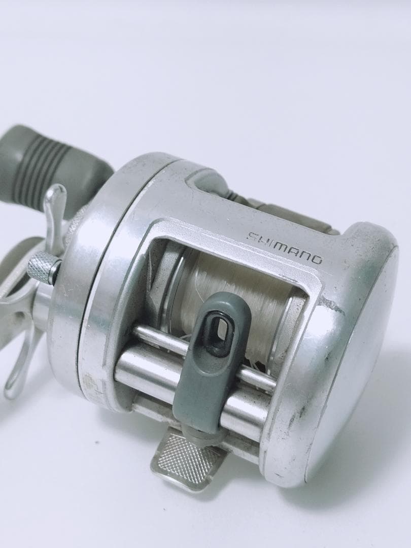 shimano CALCUTTA 100 シマノ ベイトリール