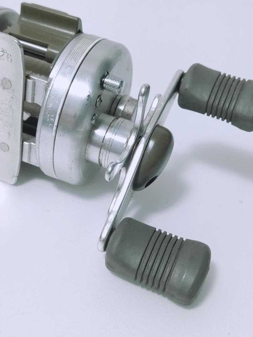 shimano CALCUTTA 100 シマノ ベイトリール