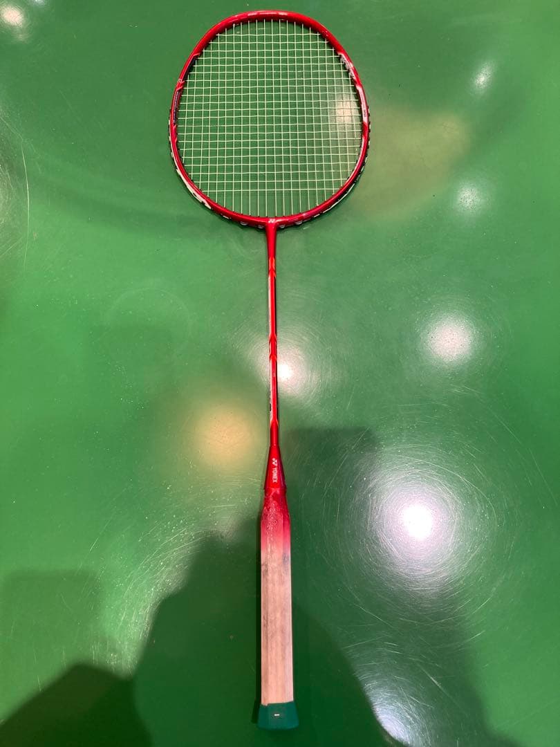 YONEX ヨネックスバドミントンラケット デュオラ7 DUORA 7 赤色‼︎