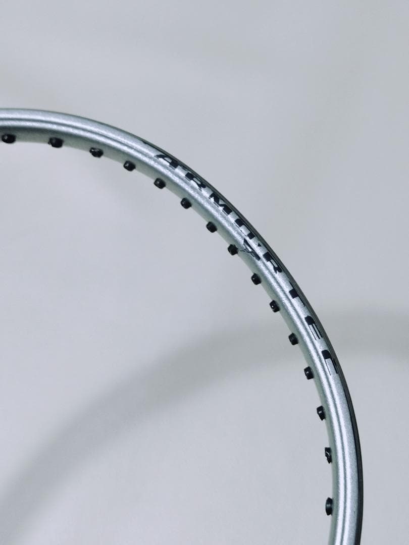 YONEX ARMORTEC 700 バドミントン　ラケット