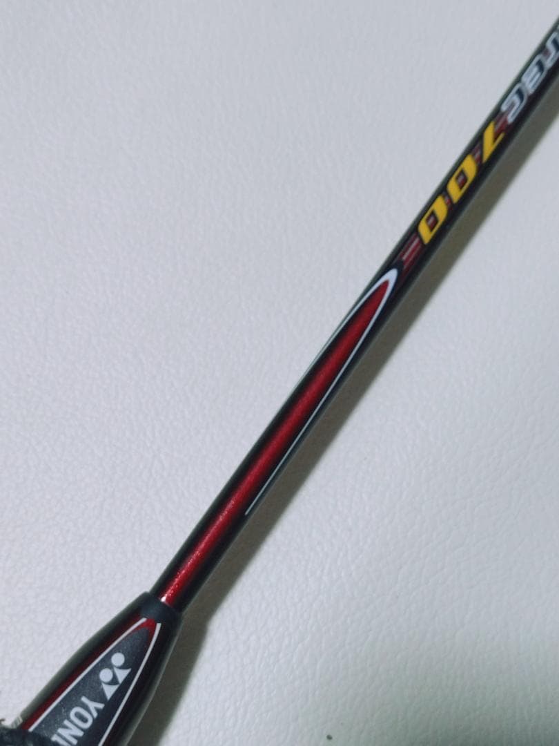 YONEX ARMORTEC 700 バドミントン　ラケット