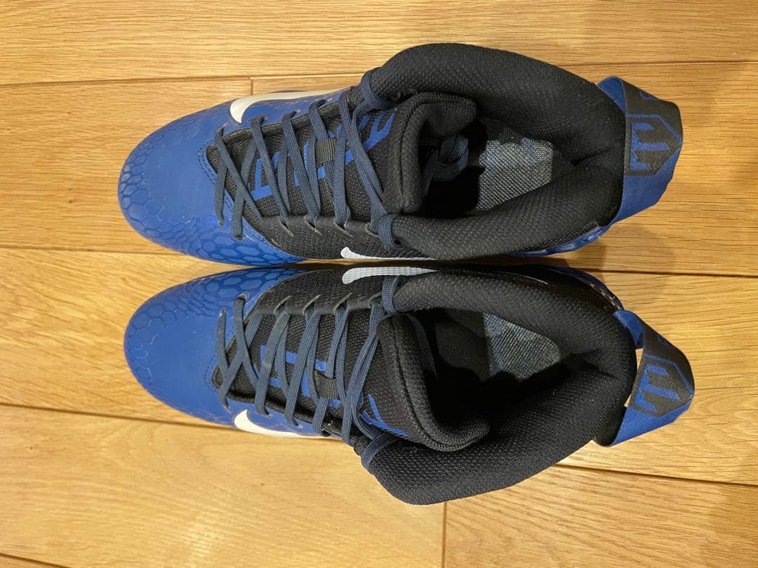 NIKE 日本未発売　トラウト野球スパイクシューズ