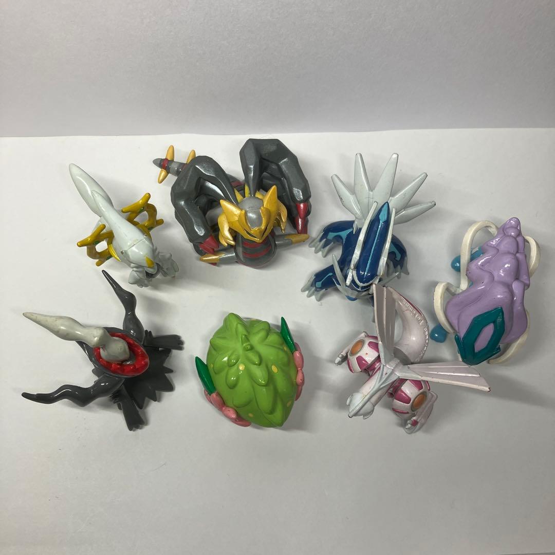ポケモン　モンコレ　フィギュア