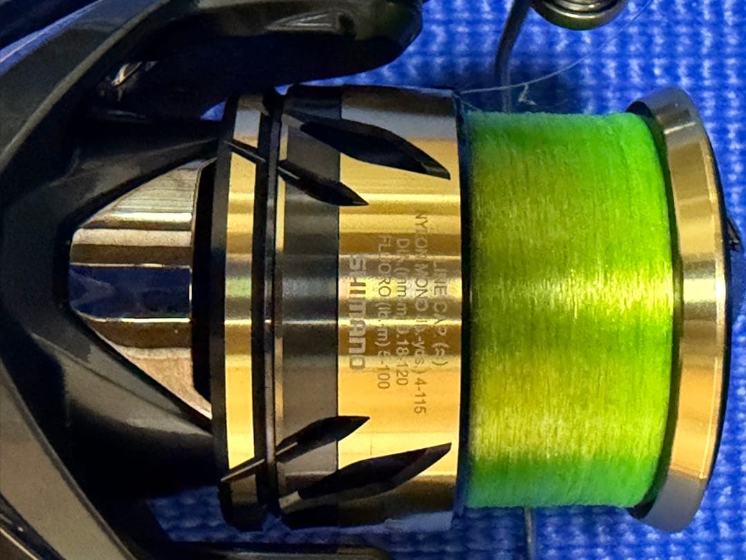 SHIMANO ULTEGRA 2500SHG スピニングリール