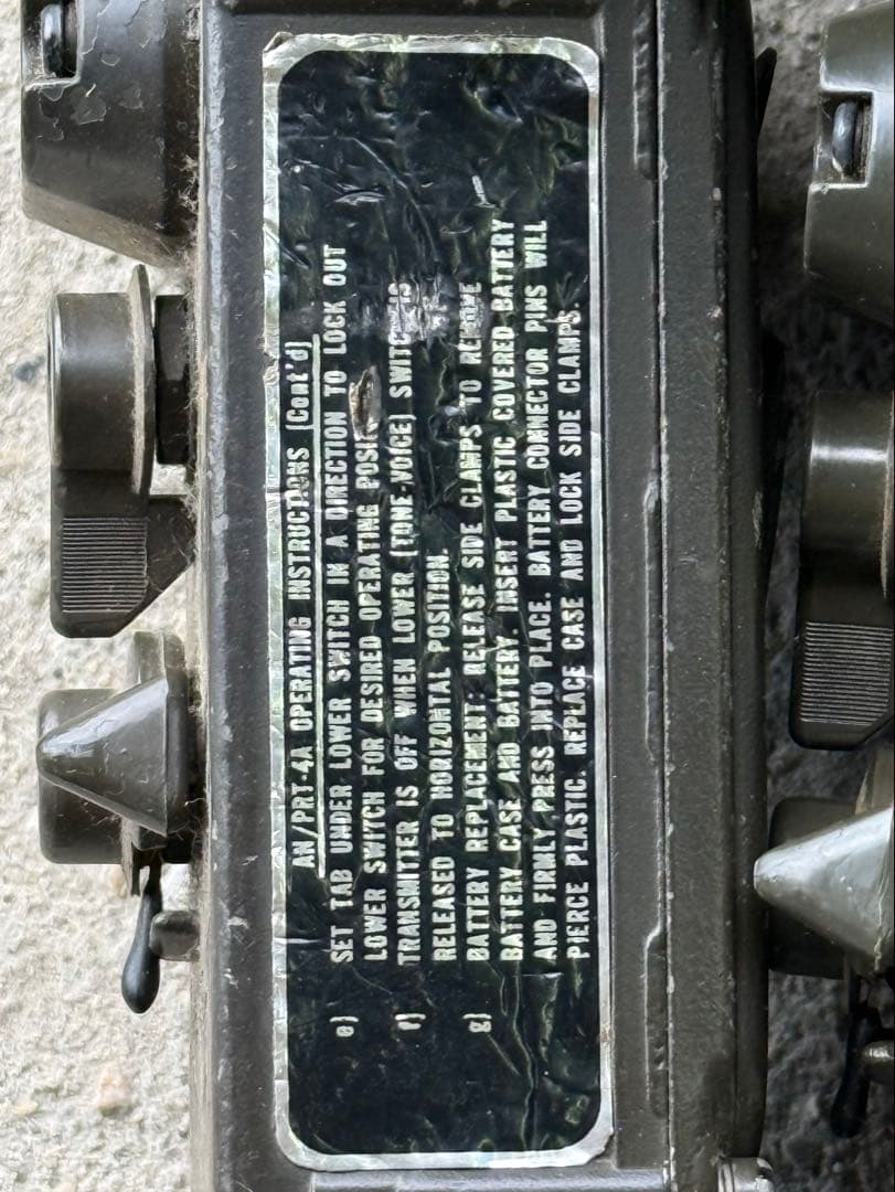 SNT1744 ★希少品！絶版品！ベトナム戦争時代の米軍無線機 4台セット
