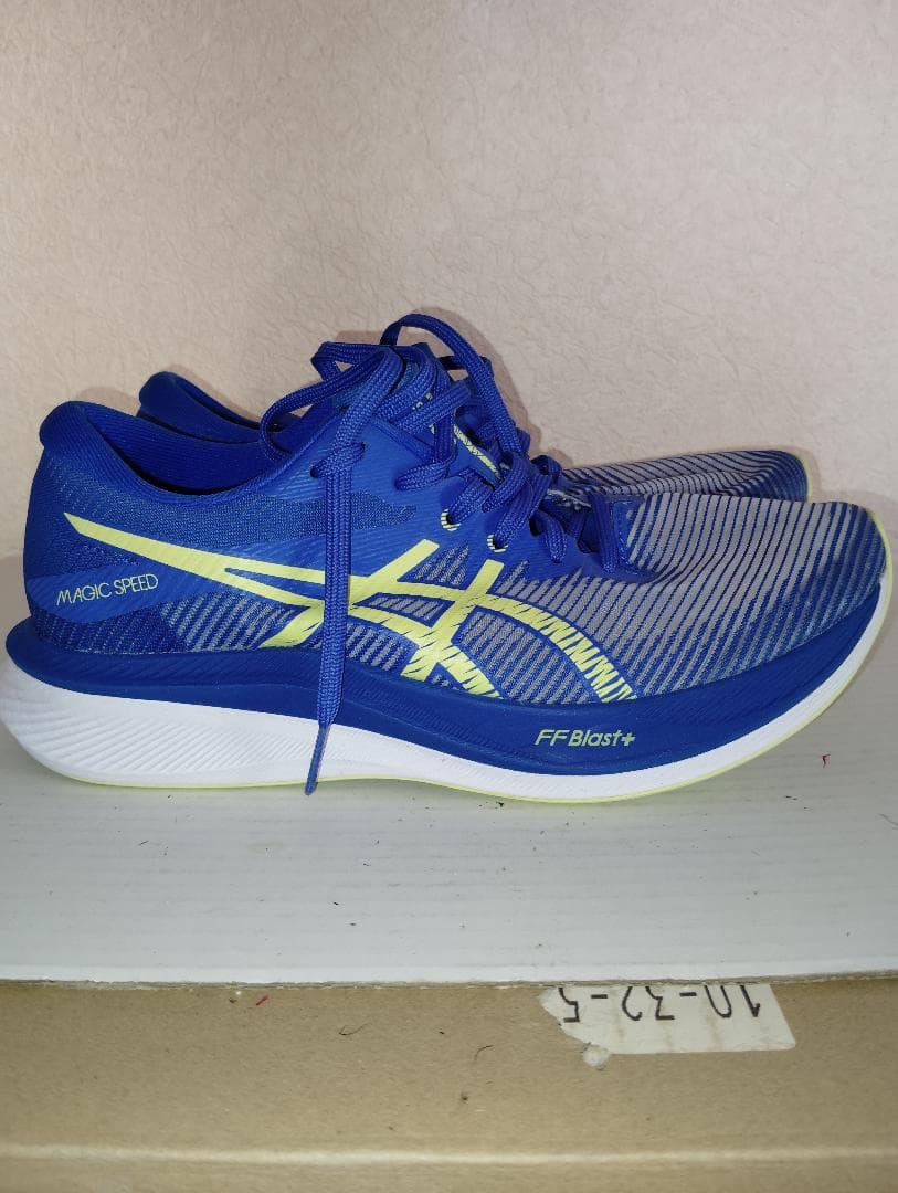 ASICS Magic Speed 25.5cm カーボン マジックスピード 3