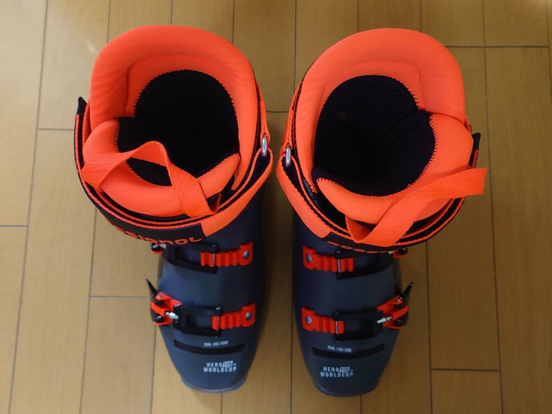 ROSSIGNOLロシニョール HERO 110SC WORLDCUP 27.5