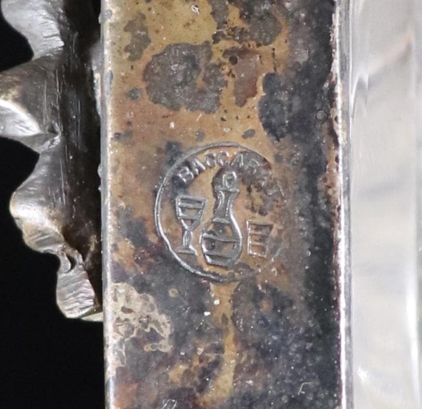 オールド・バカラ 1880年頃 スワール装飾ブロンズ台座 大型花瓶 31.5cm