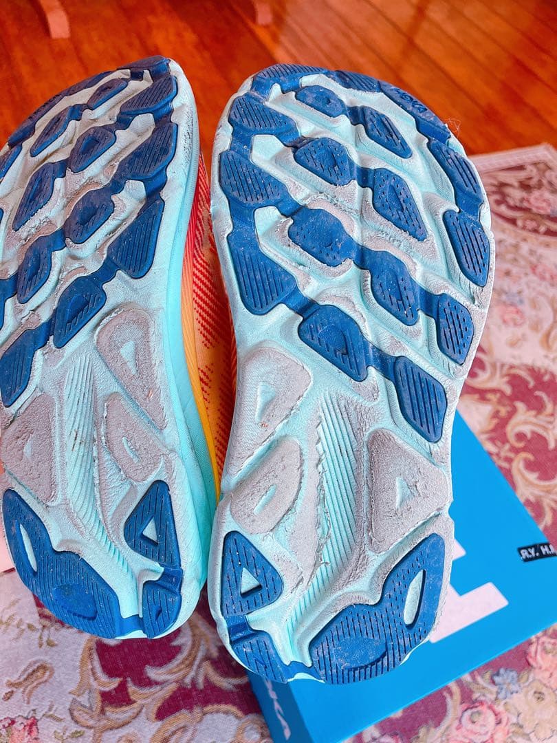 HOKA クリフトン 9 CLIFTON9 ワイド 26.0センチ