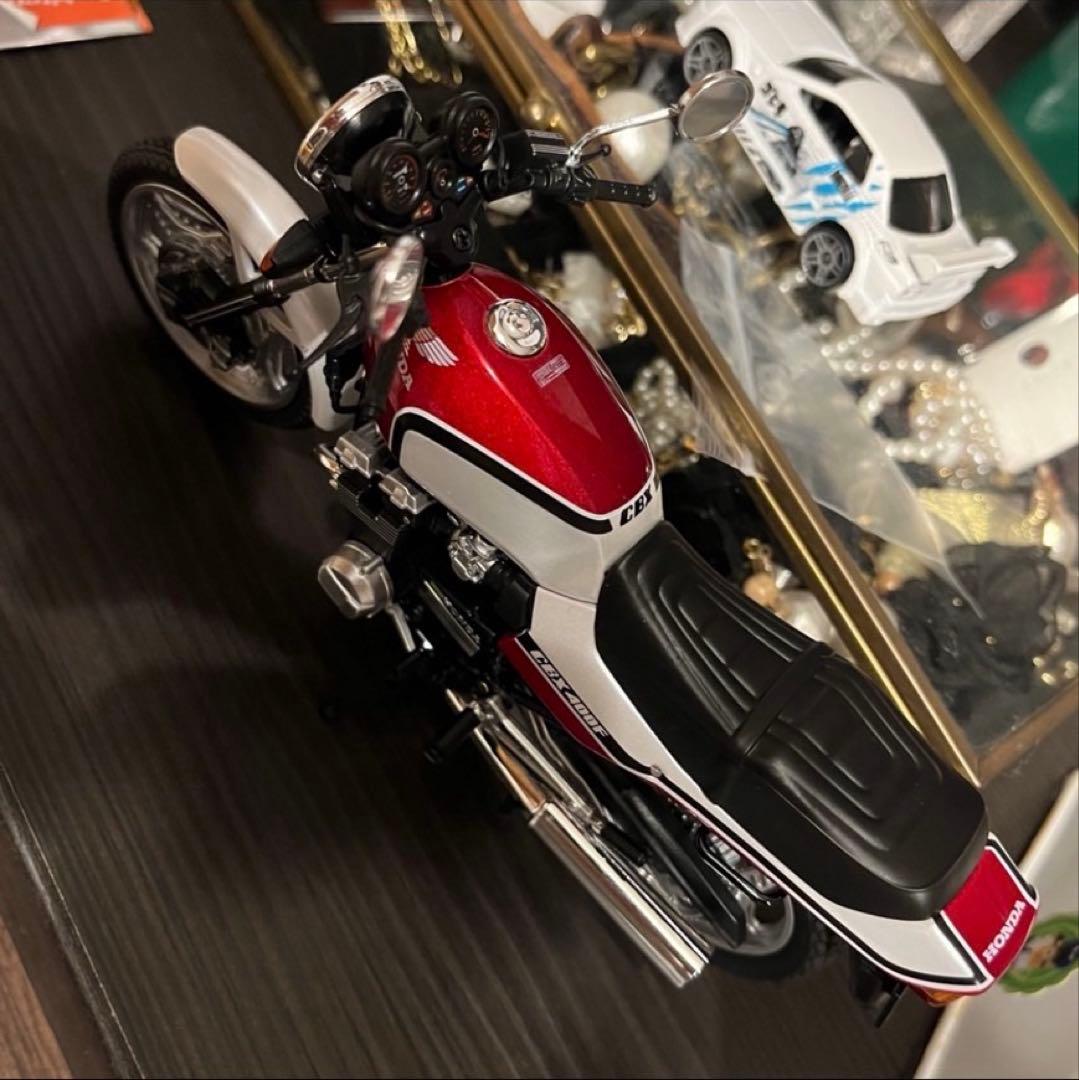 アオシマ　スカイネット　HONDA CBX ミニカー　赤白