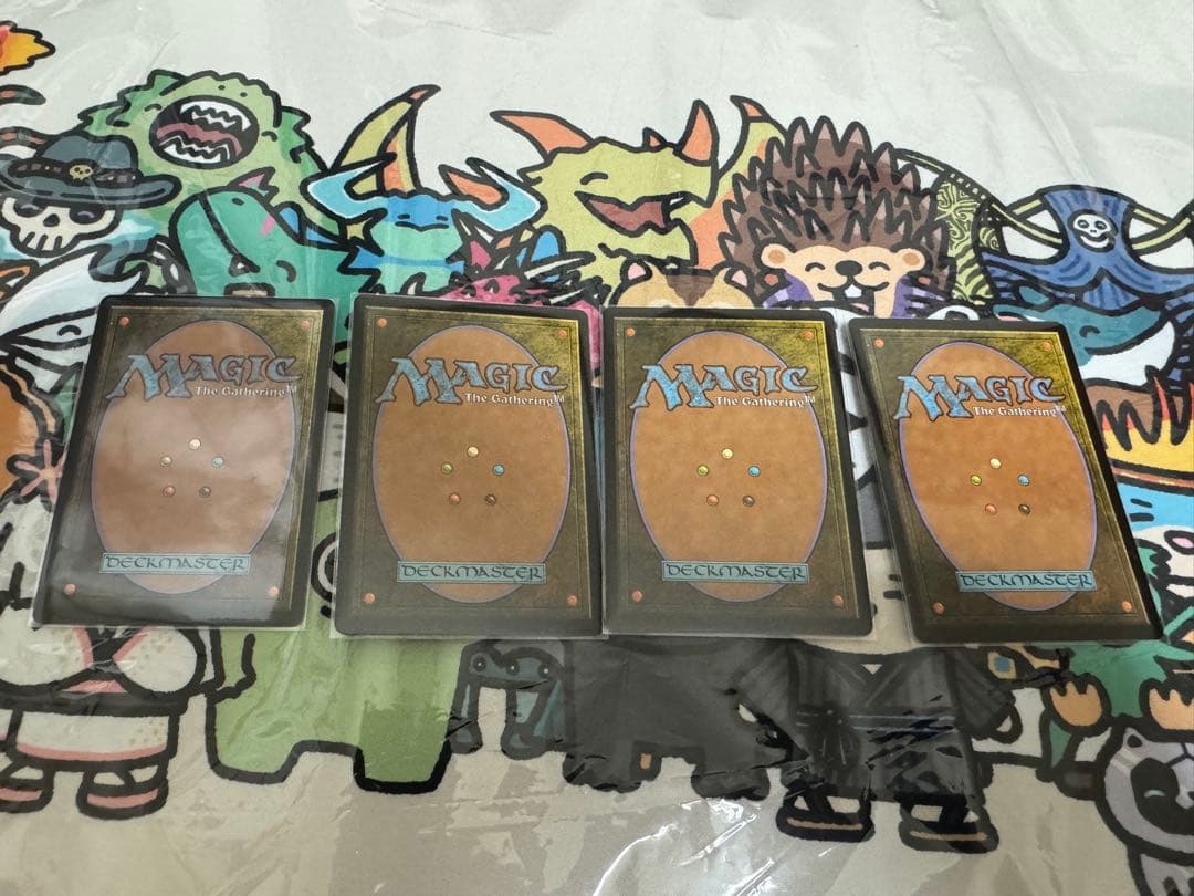 mtg【ショーケース】勝利の楽士　4枚セット