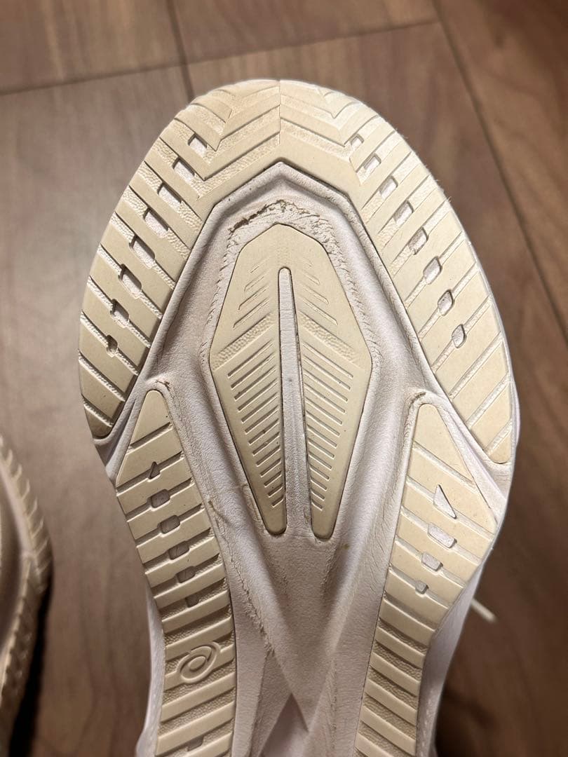 アシックス ノヴァブラスト NOVABLAST レディース 24.0cm