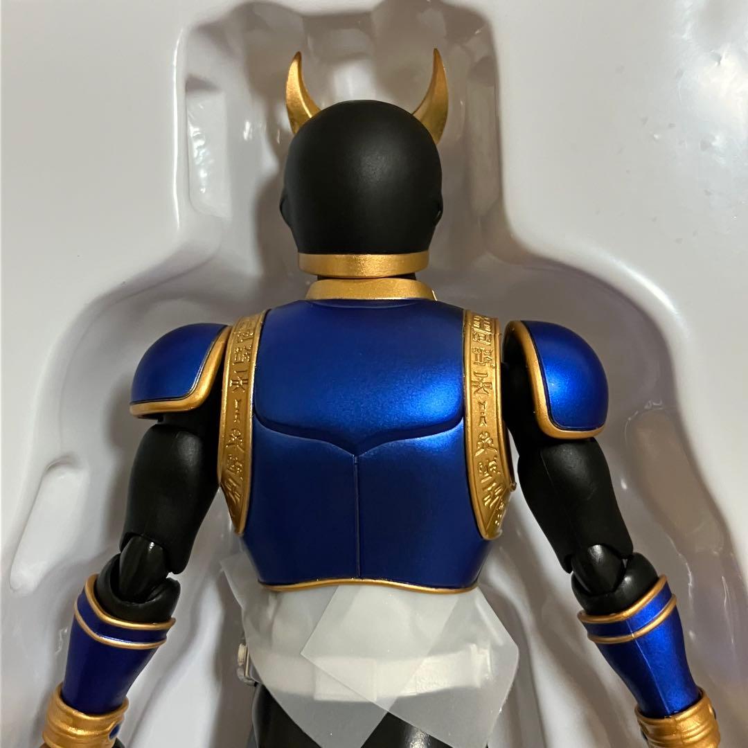 Figuarts 真骨彫 仮面ライダークウガ ライジングドラゴン フィギュアーツ