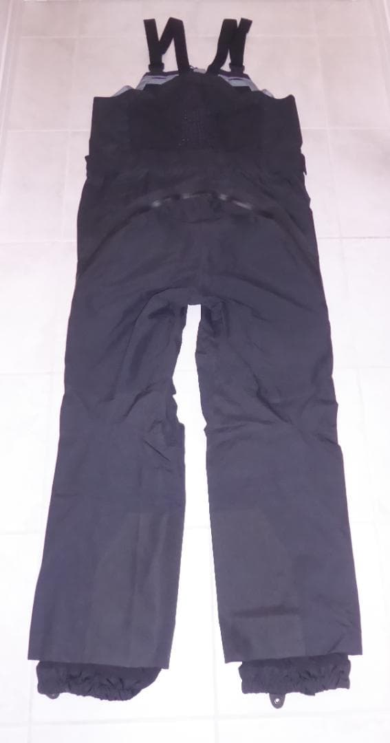 ■未使用品！THE NORTH FACE ハイブリッドシアアイスビブ Lサイズ■