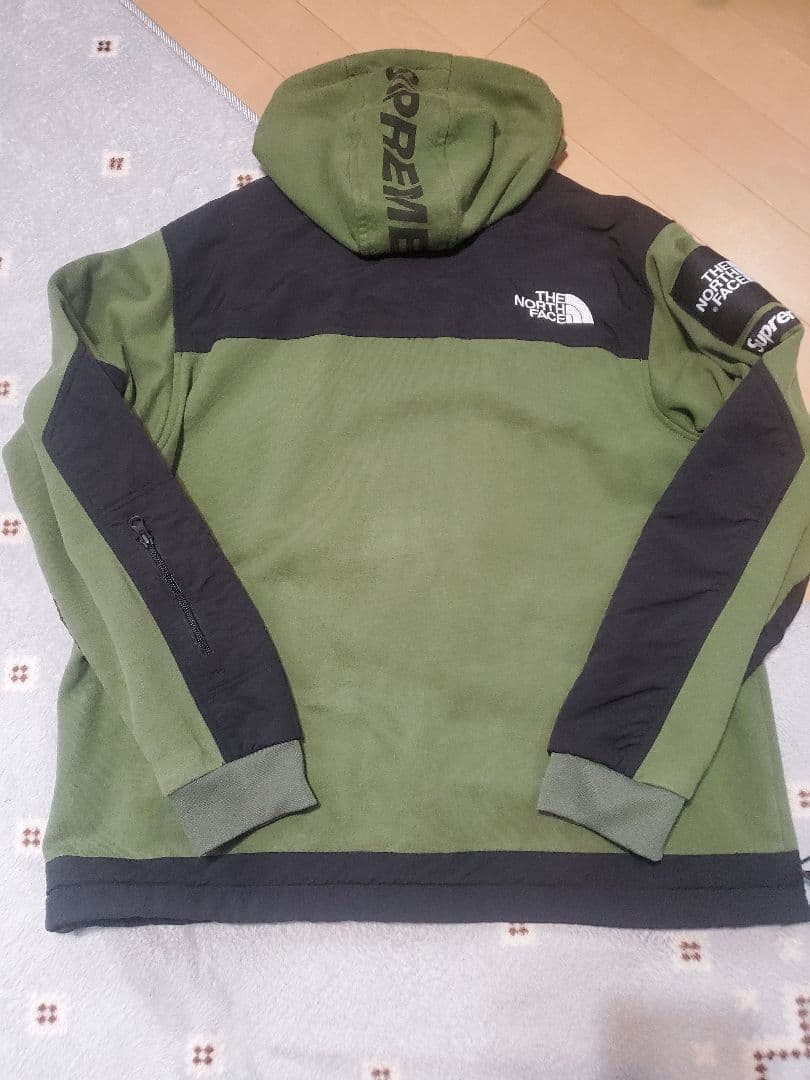 SUP×TNF STEEPTECH SWEAT SETUP 2016S/S