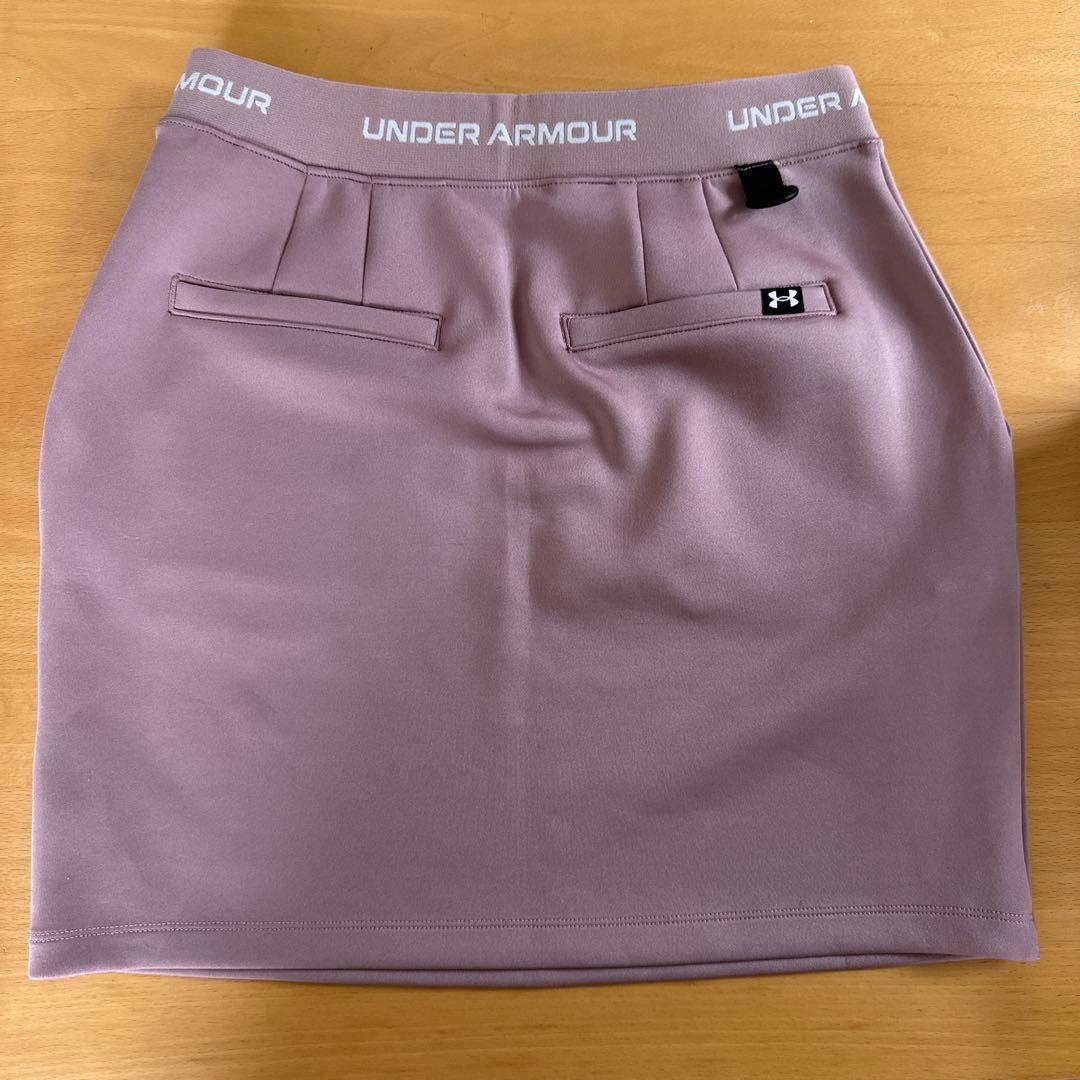 UNDER ARMOUR 薄紫 スカート